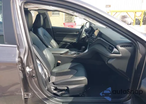 2023 Toyota Camry Se z USA, uszkodzony, nr VIN 4T1G11AK3PU731022